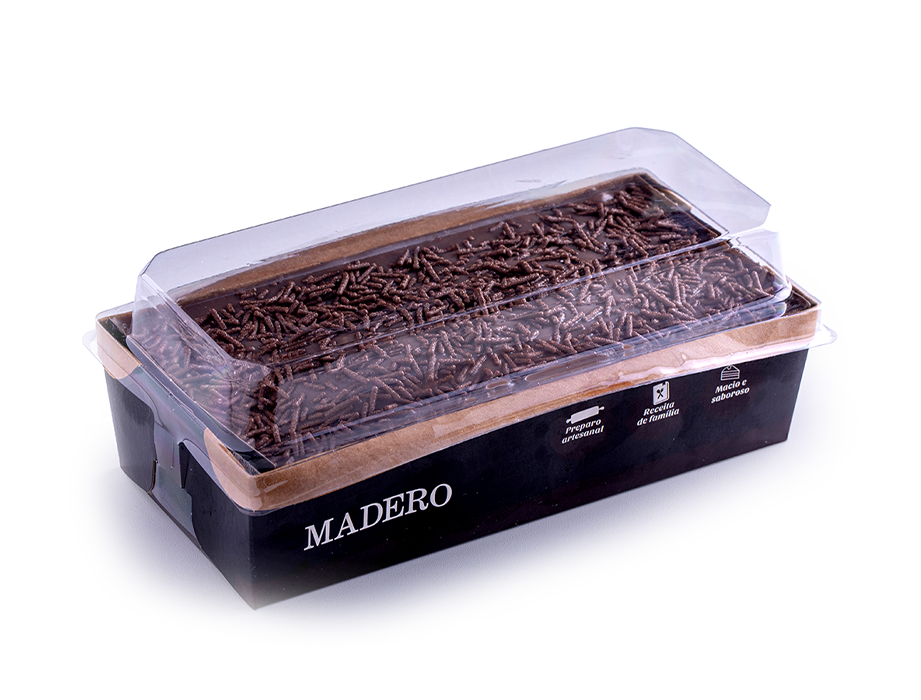 Bolo de Chocolate com Calda de Brigadeiro